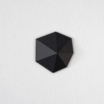 雕塑 标题为“Wall Object 2023_003” 由Nathanaël Gourdin, 原创艺术品, 塑料