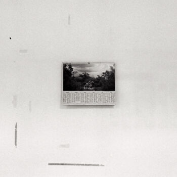 Fotografie mit dem Titel "02.02.02" von Enora B., Original-Kunstwerk, Analog Fotografie