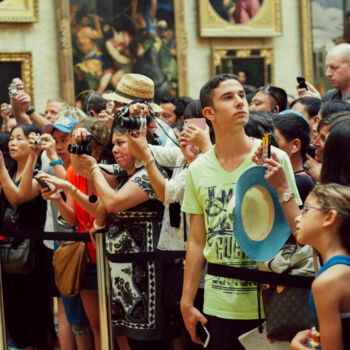 Photography titled "Girl looking at Mon…" by Juliana Vasquez, Original Artwork, Digital Photography
