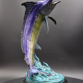 Scultura intitolato "The Prize of Santia…" da Laran Ghiglieri, Opera d'arte originale, Bronzo