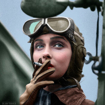 Fotografie getiteld "Woman Airforce Serv…" door Dejan Travica, Origineel Kunstwerk, Film fotografie