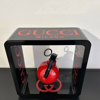 Sculpture titled "Cazzimma Bomb red G…" by Cupydo, Original Artwork, Wood