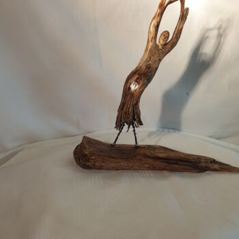 Sculpture intitulée "Etirement" par Charly Carpentier, Œuvre d'art originale, Bois