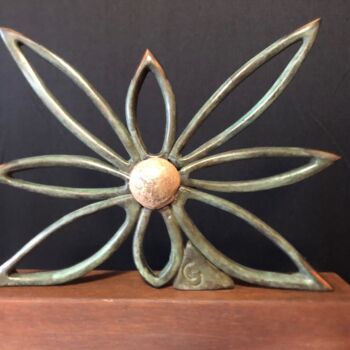 Sculpture intitulée "Marguerite" par Claude Germain, Œuvre d'art originale, Bronze