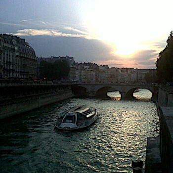 Photographie intitulée "Paris à l'aube" par Isa-Isarielle, Œuvre d'art originale, Photographie non manipulée