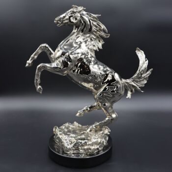 Escultura titulada "Supercharged" por Lorenzo Ghiglieri, Obra de arte original, Bronce