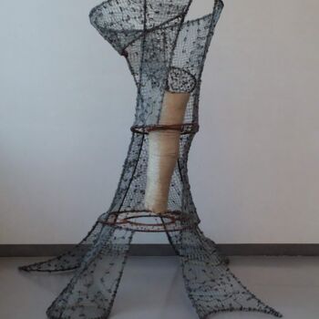 Sculpture titled "Instrument Musical" by Coco Vewenda, Original Artwork, Metals