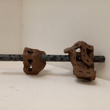 Sculpture titled "Objet 8" by Coco Vewenda, Original Artwork, Clay