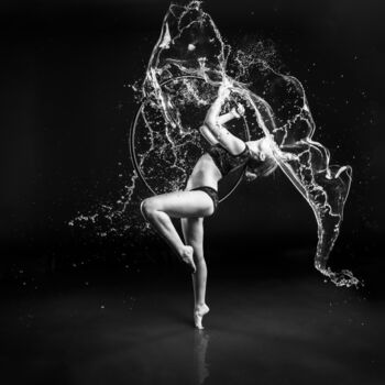 Photography titled "Water Ring #02" by Julien Claude (Juli1Clau2), Original Artwork, Digital Photography