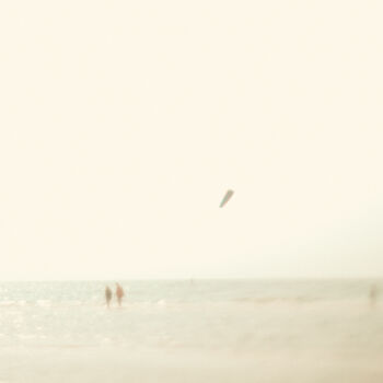 摄影 标题为“Kitesurfer no.3” 由Jan Walczewski, 原创艺术品, 光绘摄影