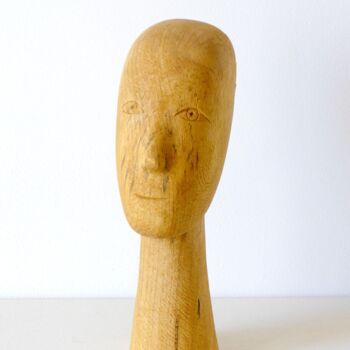 Sculpture titled "The attentive" by Liquette-Gorbach, Original Artwork, Wood