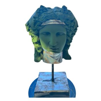 「Dionysus bust」というタイトルの彫刻 Dervis Yusuf Akdemirによって, オリジナルのアートワーク, 樹脂