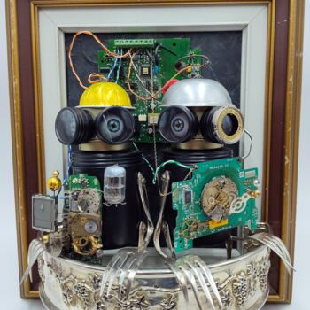 "2. hots from old ob…" başlıklı Heykel Branimir Misic tarafından, Orijinal sanat, Metaller