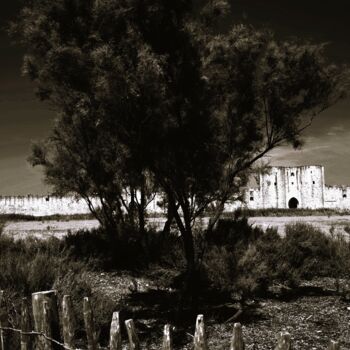 Photography titled "LES REMPARTS D'AIGU…" by Patrick Hesnard, Original Artwork, Digital Photography