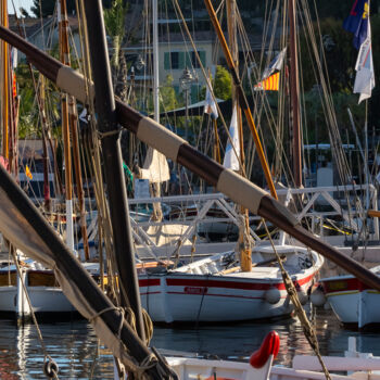 Photography titled "Le port de Sanary" by Aurélien Comte, Original Artwork, Digital Photography