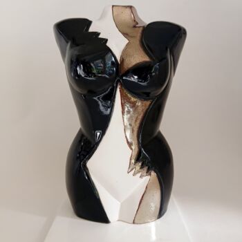 Γλυπτική με τίτλο "Audacieuse N°5" από Myr Sculptures, Αυθεντικά έργα τέχνης, Κεραμικά