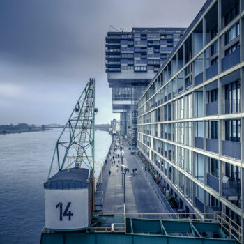 Photography titled "Between past and fu…" by Da Vynci, Original Artwork, Digital Photography Mounted on Aluminium