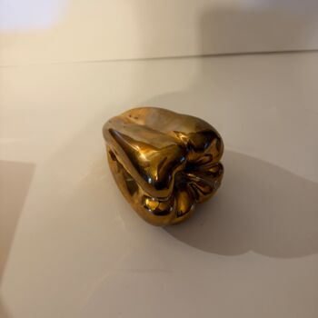 Sculpture titled "golden pepper" by Mardouk, Original Artwork, Bronze