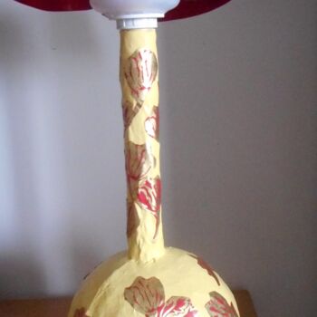 Sculpture intitulée "Lampe vinyle" par Brigitte Barcelo, Œuvre d'art originale, Papier