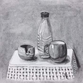 Disegno intitolato "Still life on a bas…" da Monica Le Crom, Opera d'arte originale, Carbone