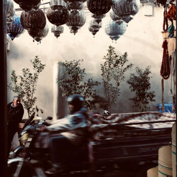 摄影 标题为“DANS LA MEDINA” 由Hicham Ahyoud, 原创艺术品, 非操纵摄影