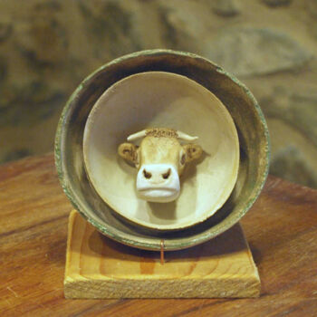 제목이 "La vache"인 조형물 Bart Gysens (Atelier TÊTU 23)로, 원작, 도예