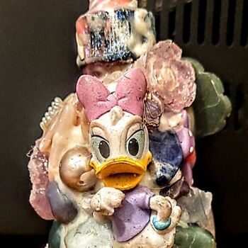 Sculpture intitulée "Nostalgic Whimsy" par Arlene Knowlton, Œuvre d'art originale, Verre