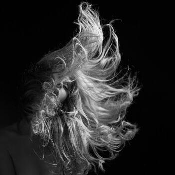 Photographie intitulée "Verse_" par Yevgeniy Repiashenko, Œuvre d'art originale, Impression numérique