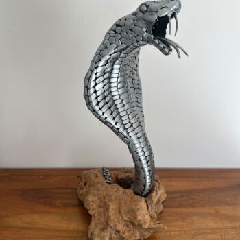 Skulptur mit dem Titel "Royal" von Pacom, Original-Kunstwerk, Metalle