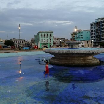 Photographie intitulée "Le bassin à la fill…" par Catherine Gau, Œuvre d'art originale, Photographie non manipulée Monté sur…