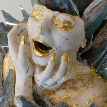 Sculptuur getiteld "Deuxième Vague - En…" door Isabelle Ardevol (Iza), Origineel Kunstwerk, Steen