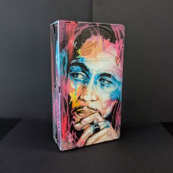雕塑 标题为“Bob Marley, la VHS” 由Sufyr, 原创艺术品, 塑料