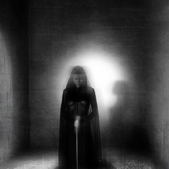 Fotografie mit dem Titel "Obscure Offering" von Felipe Hueb, Original-Kunstwerk, Manipulierte Fotografie
