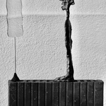 Sculpture titled "Who do I see today ?" by Ulrich Ernst Nievergelt, Original Artwork, Polymer clay
