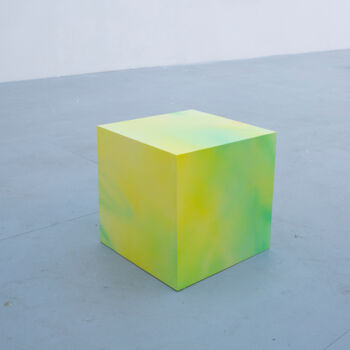 Sculpture titled "Sans titre" by Yanis  Khannoussi, Original Artwork, Resin
