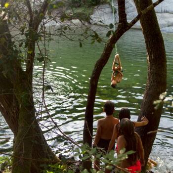 Photography titled "Vacances en Corse" by Lucy Vigoureux, Original Artwork, Analog Print