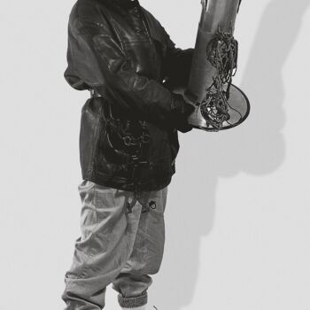 Photographie intitulée "Autoportrait avec a…" par Nathalie Talec, Œuvre d'art originale, Photographie argentique