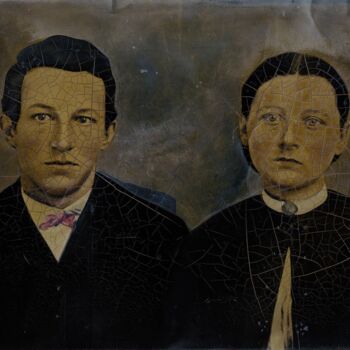 Photographie intitulée "Double Gothic" par Sebastian Riemer, Œuvre d'art originale, Acier inoxydable