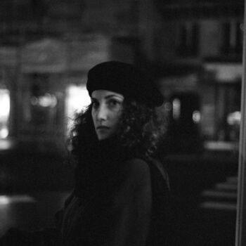 Photography titled "Maïa, Montparnasse,…" by Hamadou Frédéric Baldé Pham, Original Artwork, Aluminium