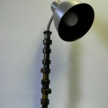 Sculpture titled "Lampe industrielle" by Byludo, Original Artwork, Stainless Steel