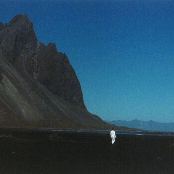 Photography titled "Eole, "Trésors" 202…" by Estelle Lagarde, Original Artwork, Analog photography