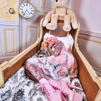 Photography titled "Variation sur Alice…" by Fermet & Faton, Original Artwork, Plastic