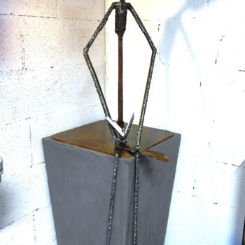 Sculpture titled "LE PENSEUR" by Byludo, Original Artwork, Aluminium