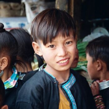 Photographie intitulée "Vietnam du Nord (Sa…" par Christian Ebel, Œuvre d'art originale, Photographie argentique