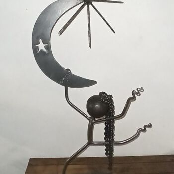 Sculpture titled "Sous la lune" by Thierry Jamme/ Des Choses À Fer, Original Artwork, Stainless Steel