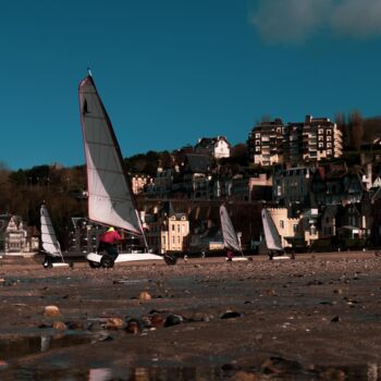 Photography titled "Chars à voile : l’a…" by Théo Antonin, Original Artwork, Paper