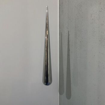 Sculpture titled "Goutte" by Carlos Medina, Original Artwork, Aluminium