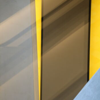 Photography titled "Tranché dans la cou…" by José Bachir, Original Artwork, Digital Photography Mounted on Plexiglass