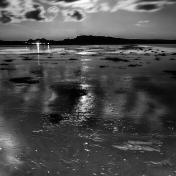 Photography titled "Marée basse de nuit." by Michel Babkine, Original Artwork, Digital Photography