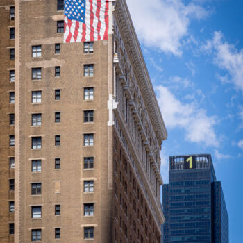 Photographie intitulée "America First" par Guilhem Nascimben, Œuvre d'art originale, Photographie numérique